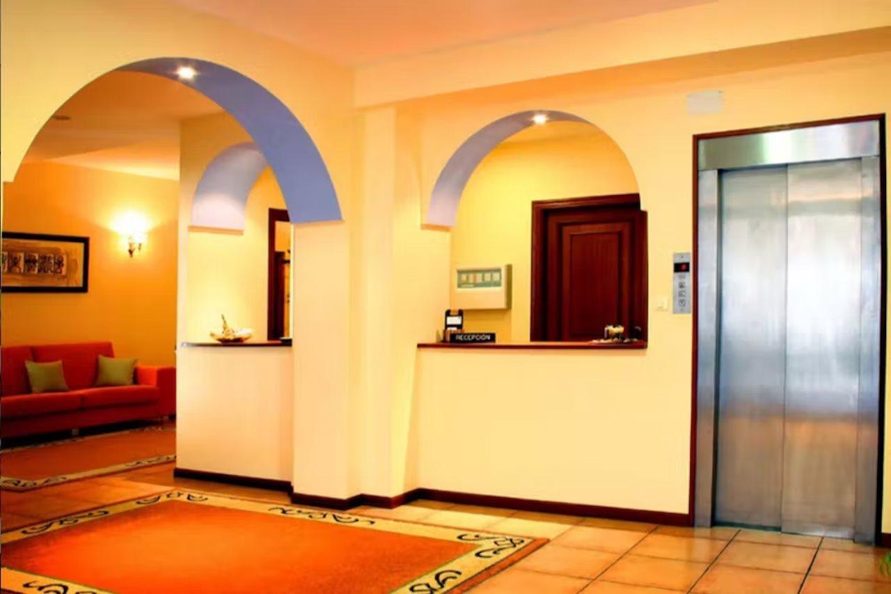Hotel Las Vinas アルテイショ エクステリア 写真