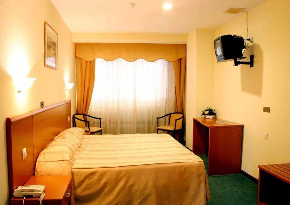 Hotel Las Vinas アルテイショ エクステリア 写真